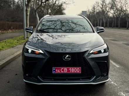 Серый Лексус НХ, объемом двигателя 2.5 л и пробегом 31 тыс. км за 52000 $, фото 1 на Automoto.ua