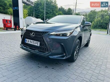 Лексус НХ 2024 в Киеве на Automoto.ua Серый Лексус НХ, объемом двигателя 2.49 л и пробегом 6 тыс. км за 54000 $, фото 1 на Automoto.ua