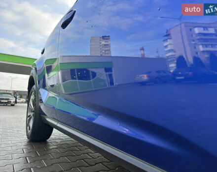 Синій Лексус НХ, об'ємом двигуна 2 л та пробігом 191 тис. км за 21900 $, фото 17 на Automoto.ua