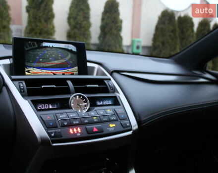 Синій Лексус НХ, об'ємом двигуна 2 л та пробігом 34 тис. км за 28990 $, фото 88 на Automoto.ua