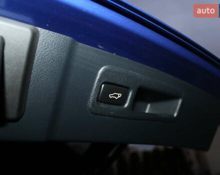 Синий Лексус НХ, объемом двигателя 2 л и пробегом 34 тыс. км за 28990 $, фото 120 на Automoto.ua