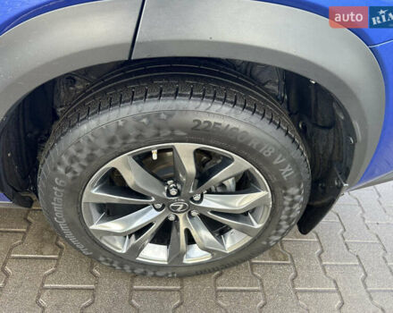 Синий Лексус НХ, объемом двигателя 2 л и пробегом 191 тыс. км за 21900 $, фото 20 на Automoto.ua