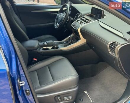 Синий Лексус НХ, объемом двигателя 2 л и пробегом 51 тыс. км за 24000 $, фото 4 на Automoto.ua