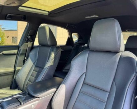 Синій Лексус НХ, об'ємом двигуна 2 л та пробігом 48 тис. км за 22000 $, фото 4 на Automoto.ua