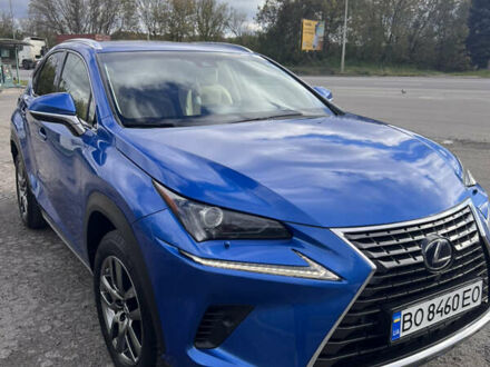 Лексус НХ 2018 у Теребовле на Automoto.ua Синій Лексус НХ, об'ємом двигуна 2.49 л та пробігом 165 тис. км за 34500 $, фото 1 на Automoto.ua