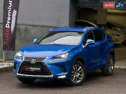 Синий Лексус НХ, объемом двигателя 2 л и пробегом 73 тыс. км за 31500 $, фото 1 на Automoto.ua