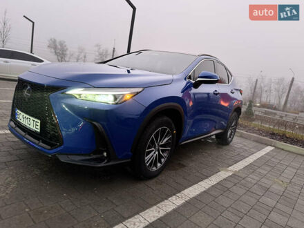 Лексус НХ 2022 в Львове на Automoto.ua Синий Лексус НХ, объемом двигателя 2.39 л и пробегом 22 тыс. км за 46700 $, фото 1 на Automoto.ua