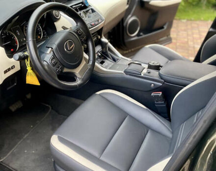 Зеленый Лексус НХ, объемом двигателя 1.99 л и пробегом 43 тыс. км за 35800 $, фото 8 на Automoto.ua