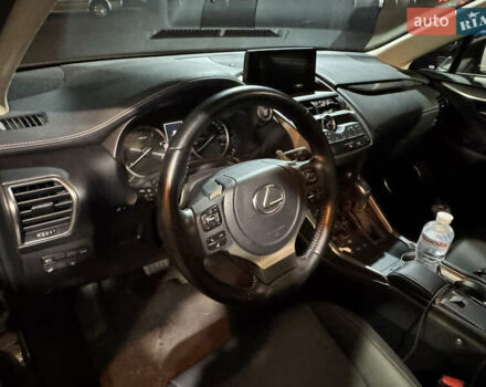 Зелений Лексус НХ, об'ємом двигуна 1.99 л та пробігом 55 тис. км за 36200 $, фото 9 на Automoto.ua