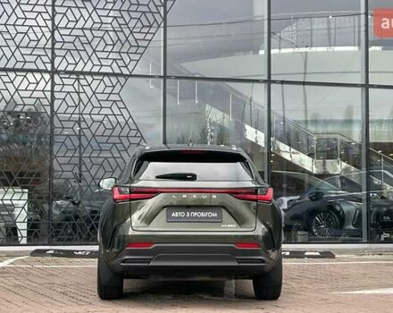 Зеленый Лексус НХ, объемом двигателя 2.49 л и пробегом 31 тыс. км за 49228 $, фото 3 на Automoto.ua