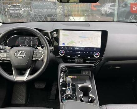 Зеленый Лексус НХ, объемом двигателя 2.49 л и пробегом 31 тыс. км за 49228 $, фото 7 на Automoto.ua