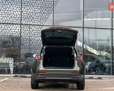 Зеленый Лексус НХ, объемом двигателя 2.49 л и пробегом 31 тыс. км за 49228 $, фото 9 на Automoto.ua