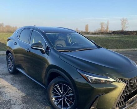 Зеленый Лексус НХ, объемом двигателя 1.99 л и пробегом 35 тыс. км за 43000 $, фото 3 на Automoto.ua