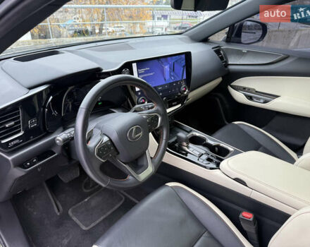 Зеленый Лексус НХ, объемом двигателя 2.49 л и пробегом 40 тыс. км за 59900 $, фото 13 на Automoto.ua