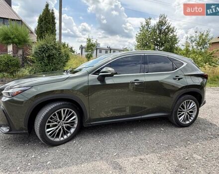 Зелений Лексус НХ, об'ємом двигуна 2.49 л та пробігом 37 тис. км за 61700 $, фото 6 на Automoto.ua
