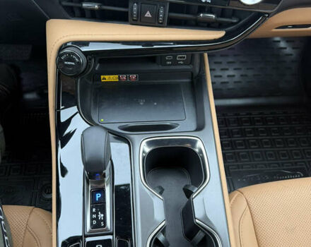 Зеленый Лексус НХ, объемом двигателя 2.49 л и пробегом 8 тыс. км за 46700 $, фото 10 на Automoto.ua