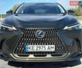 Зелений Лексус НХ, об'ємом двигуна 1.99 л та пробігом 15 тис. км за 44900 $, фото 1 на Automoto.ua