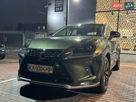 Зелений Лексус НХ, об'ємом двигуна 1.99 л та пробігом 55 тис. км за 36200 $, фото 1 на Automoto.ua