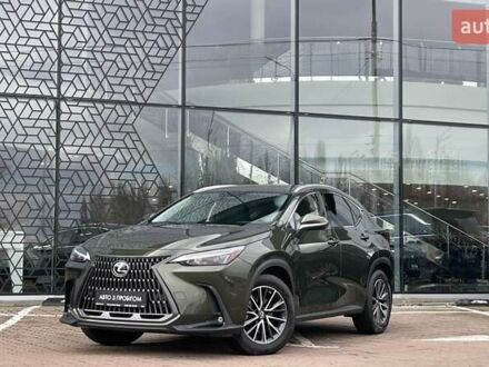 Зеленый Лексус НХ, объемом двигателя 2.49 л и пробегом 31 тыс. км за 49228 $, фото 1 на Automoto.ua