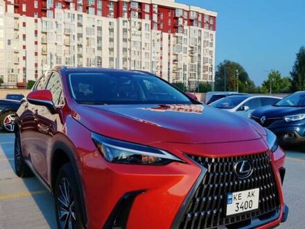 Лексус НХ 2023 в Киеве на Automoto.ua Оранжевый Лексус НХ, объемом двигателя 2.39 л и пробегом 10 тыс. км за 44500 $, фото 1 на Automoto.ua