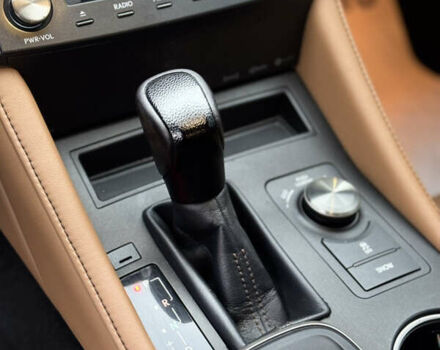 Белый Лексус РС, объемом двигателя 2 л и пробегом 62 тыс. км за 21900 $, фото 11 на Automoto.ua