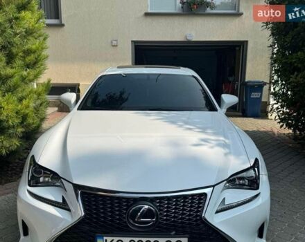 Лексус РС, объемом двигателя 2 л и пробегом 60 тыс. км за 23500 $, фото 1 на Automoto.ua