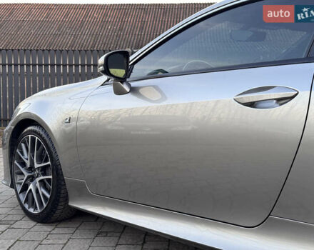 Серый Лексус РС, объемом двигателя 2 л и пробегом 62 тыс. км за 23850 $, фото 27 на Automoto.ua