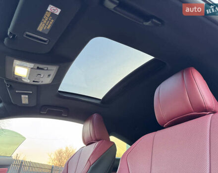 Серый Лексус РС, объемом двигателя 2 л и пробегом 62 тыс. км за 23850 $, фото 45 на Automoto.ua