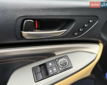 Синий Лексус РС, объемом двигателя 2 л и пробегом 58 тыс. км за 22900 $, фото 11 на Automoto.ua