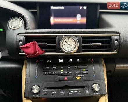 Синий Лексус РС, объемом двигателя 2 л и пробегом 58 тыс. км за 22900 $, фото 22 на Automoto.ua