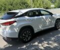 Белый Лексус РХ, объемом двигателя 2 л и пробегом 58 тыс. км за 52000 $, фото 1 на Automoto.ua