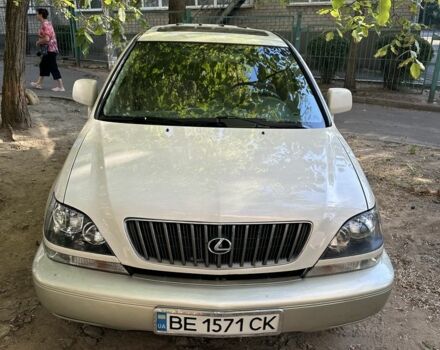 Белый Лексус РХ, объемом двигателя 3 л и пробегом 240 тыс. км за 7100 $, фото 7 на Automoto.ua