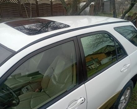 Білий Лексус РХ, об'ємом двигуна 3 л та пробігом 300 тис. км за 3000 $, фото 3 на Automoto.ua