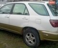 Белый Лексус РХ, объемом двигателя 3 л и пробегом 300 тыс. км за 2800 $, фото 1 на Automoto.ua