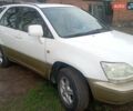 Белый Лексус РХ, объемом двигателя 3 л и пробегом 300 тыс. км за 2800 $, фото 2 на Automoto.ua