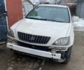 Белый Лексус РХ, объемом двигателя 3 л и пробегом 240 тыс. км за 7100 $, фото 12 на Automoto.ua