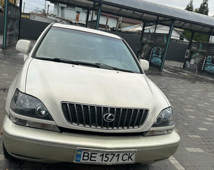 Белый Лексус РХ, объемом двигателя 3 л и пробегом 250 тыс. км за 7100 $, фото 11 на Automoto.ua
