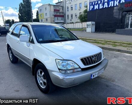 Белый Лексус РХ, объемом двигателя 3 л и пробегом 390 тыс. км за 3200 $, фото 4 на Automoto.ua