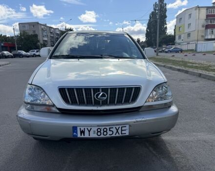 Белый Лексус РХ, объемом двигателя 3 л и пробегом 390 тыс. км за 3200 $, фото 9 на Automoto.ua