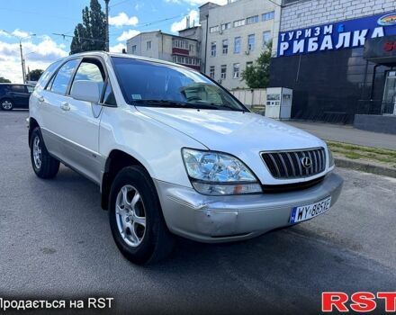 Белый Лексус РХ, объемом двигателя 3 л и пробегом 390 тыс. км за 3200 $, фото 5 на Automoto.ua