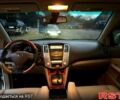 Белый Лексус РХ, объемом двигателя 3.3 л и пробегом 239 тыс. км за 8800 $, фото 4 на Automoto.ua