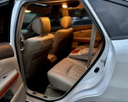 Белый Лексус РХ, объемом двигателя 3.3 л и пробегом 239 тыс. км за 8800 $, фото 17 на Automoto.ua