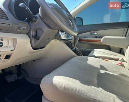 Белый Лексус РХ, объемом двигателя 3.3 л и пробегом 272 тыс. км за 7700 $, фото 10 на Automoto.ua