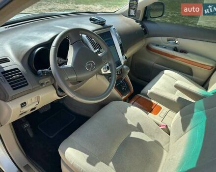 Белый Лексус РХ, объемом двигателя 3.3 л и пробегом 272 тыс. км за 7700 $, фото 9 на Automoto.ua