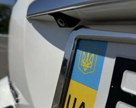 Белый Лексус РХ, объемом двигателя 3.46 л и пробегом 200 тыс. км за 8800 $, фото 28 на Automoto.ua