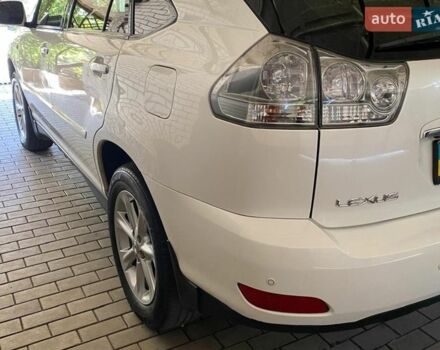 Белый Лексус РХ, объемом двигателя 3.5 л и пробегом 111 тыс. км за 15000 $, фото 3 на Automoto.ua