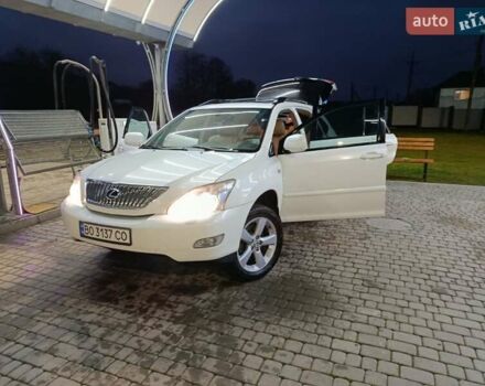 Белый Лексус РХ, объемом двигателя 3.5 л и пробегом 240 тыс. км за 8700 $, фото 2 на Automoto.ua