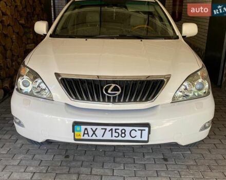 Белый Лексус РХ, объемом двигателя 3.5 л и пробегом 111 тыс. км за 15000 $, фото 1 на Automoto.ua