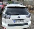 Білий Лексус РХ, об'ємом двигуна 3.3 л та пробігом 299 тис. км за 10800 $, фото 1 на Automoto.ua