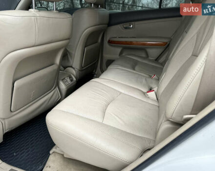 Белый Лексус РХ, объемом двигателя 3.46 л и пробегом 300 тыс. км за 9999 $, фото 13 на Automoto.ua